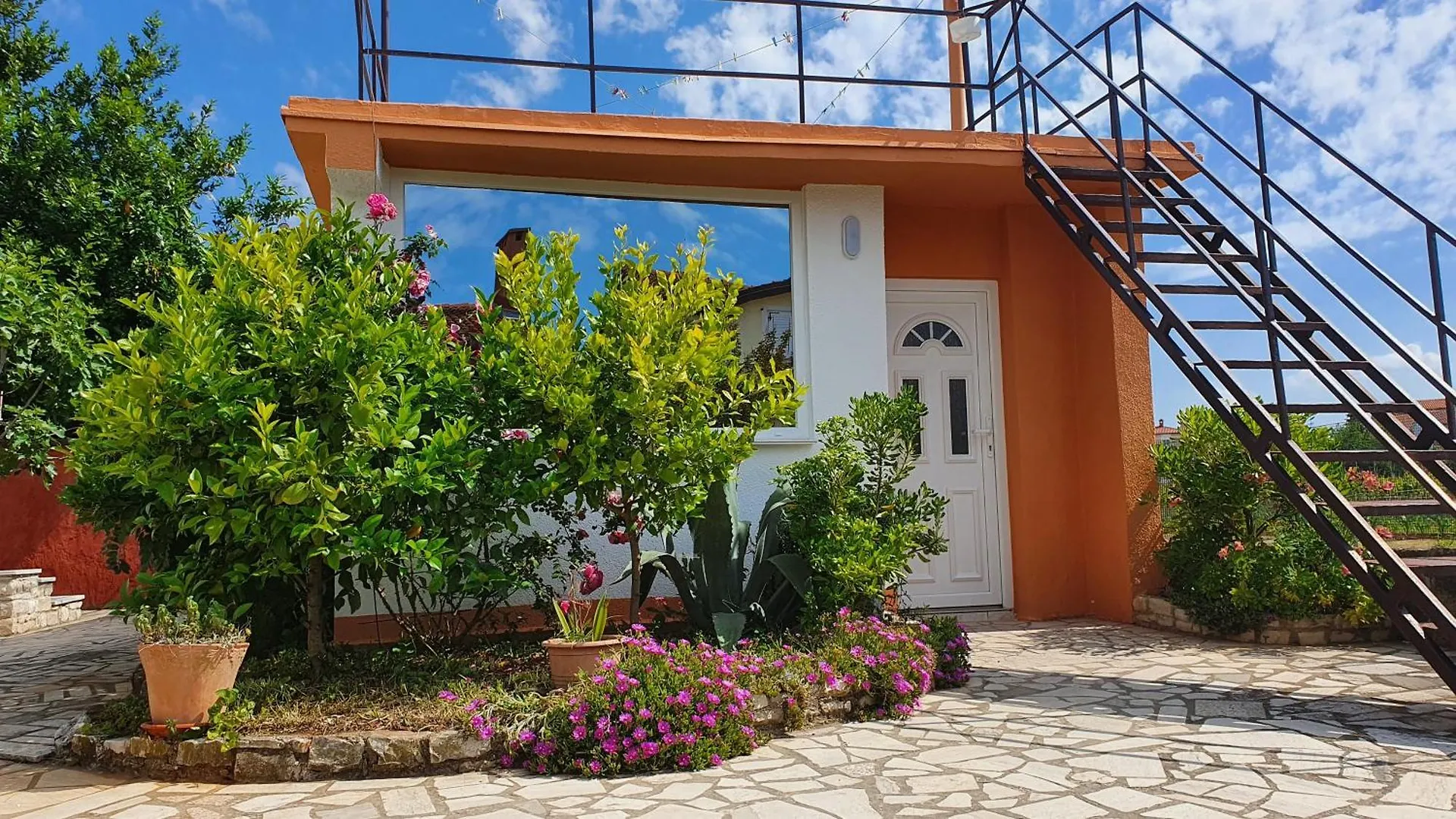 Vita Studio House With Garden And Parking - Renovated 2025 Fažana Semesterbostad